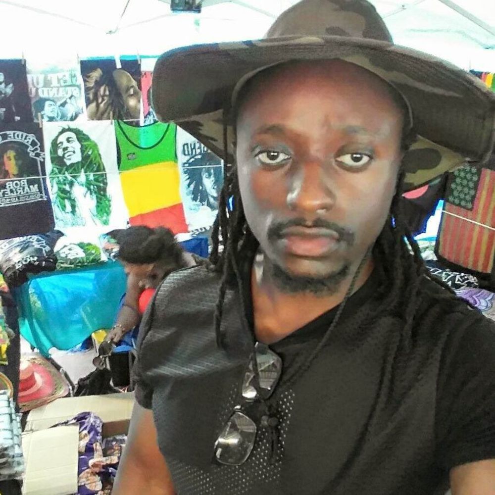 Meet your Posher, Stevie g